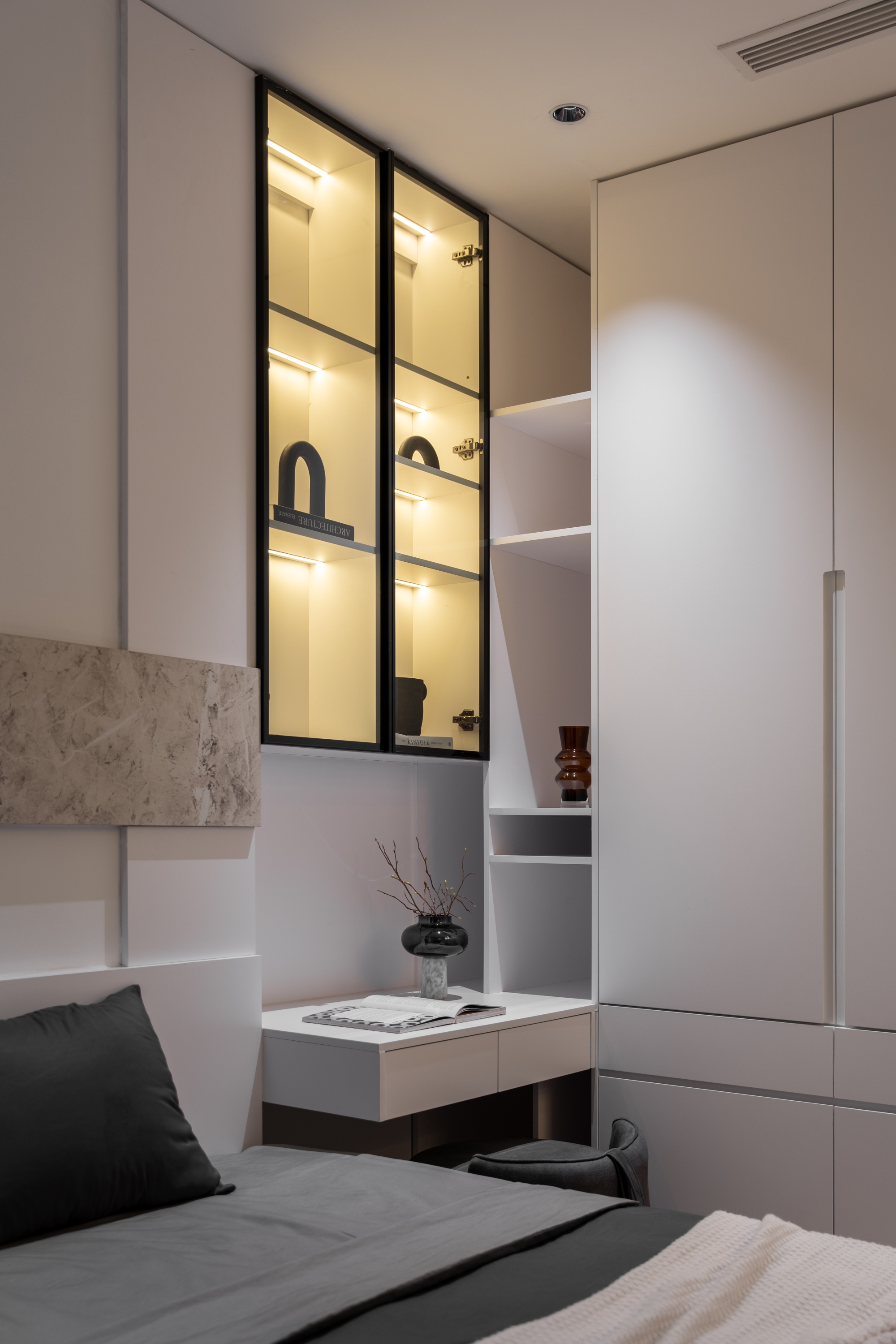 đèn spotlight hãng nào tốt 5