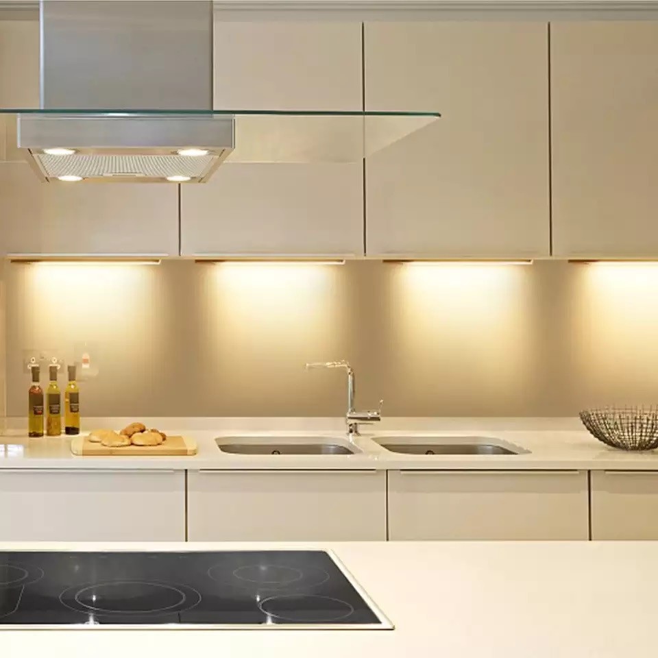 đèn spotlight bếp 1