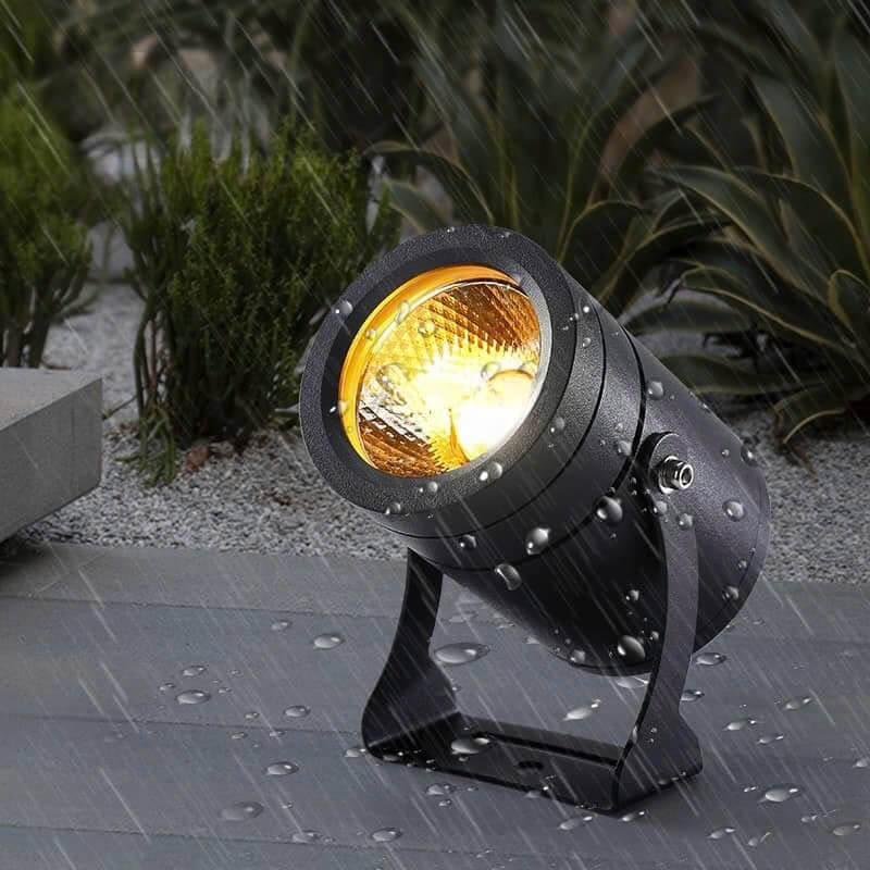 đèn spotlight chiếu cây 3