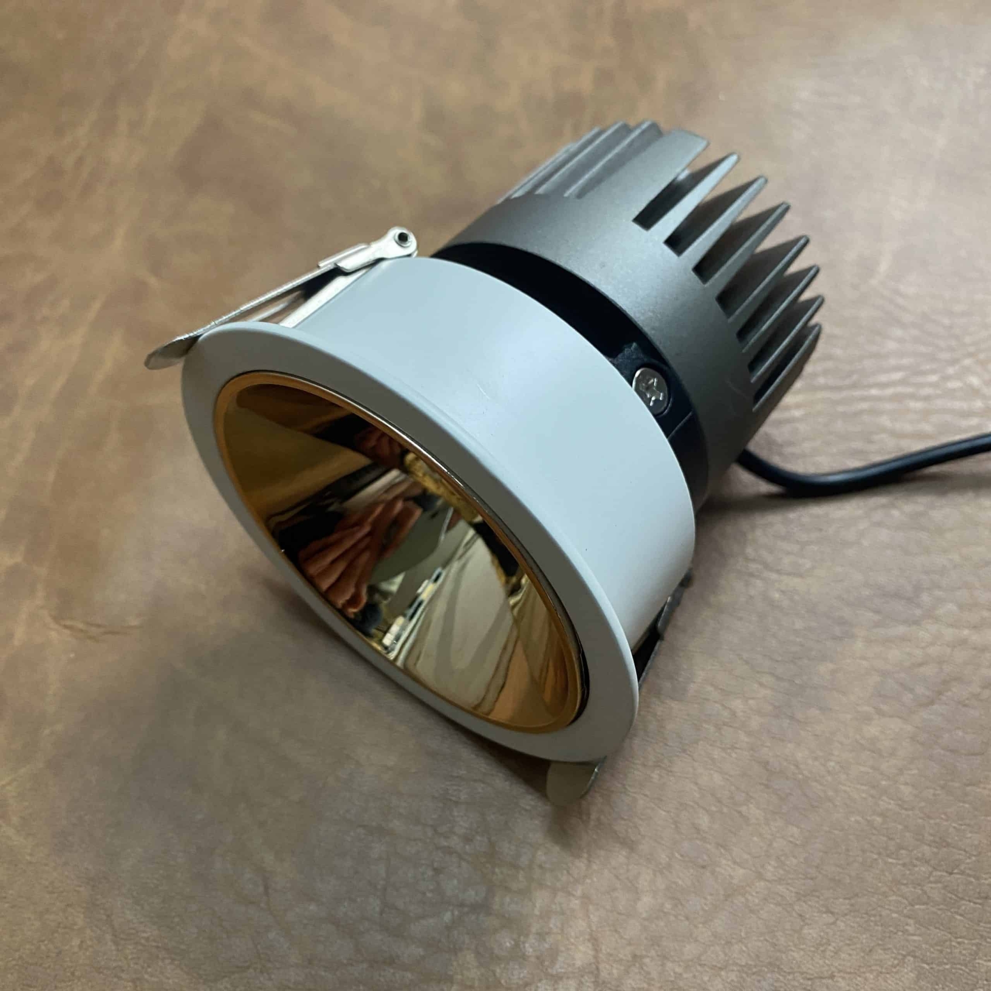 đèn spotlight đà nẵng 8