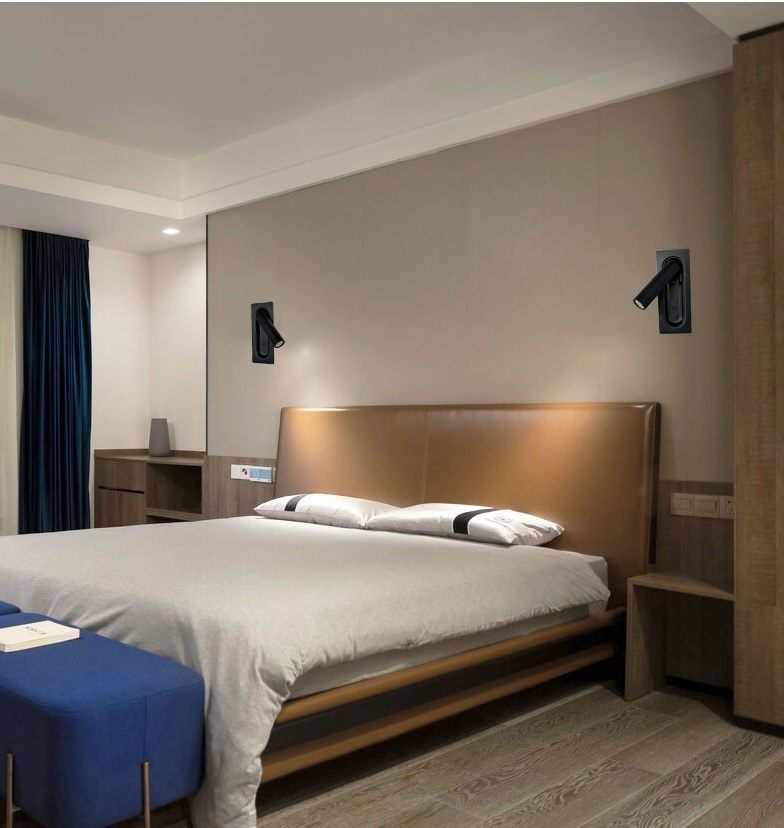 đèn spotlight đầu giường 3