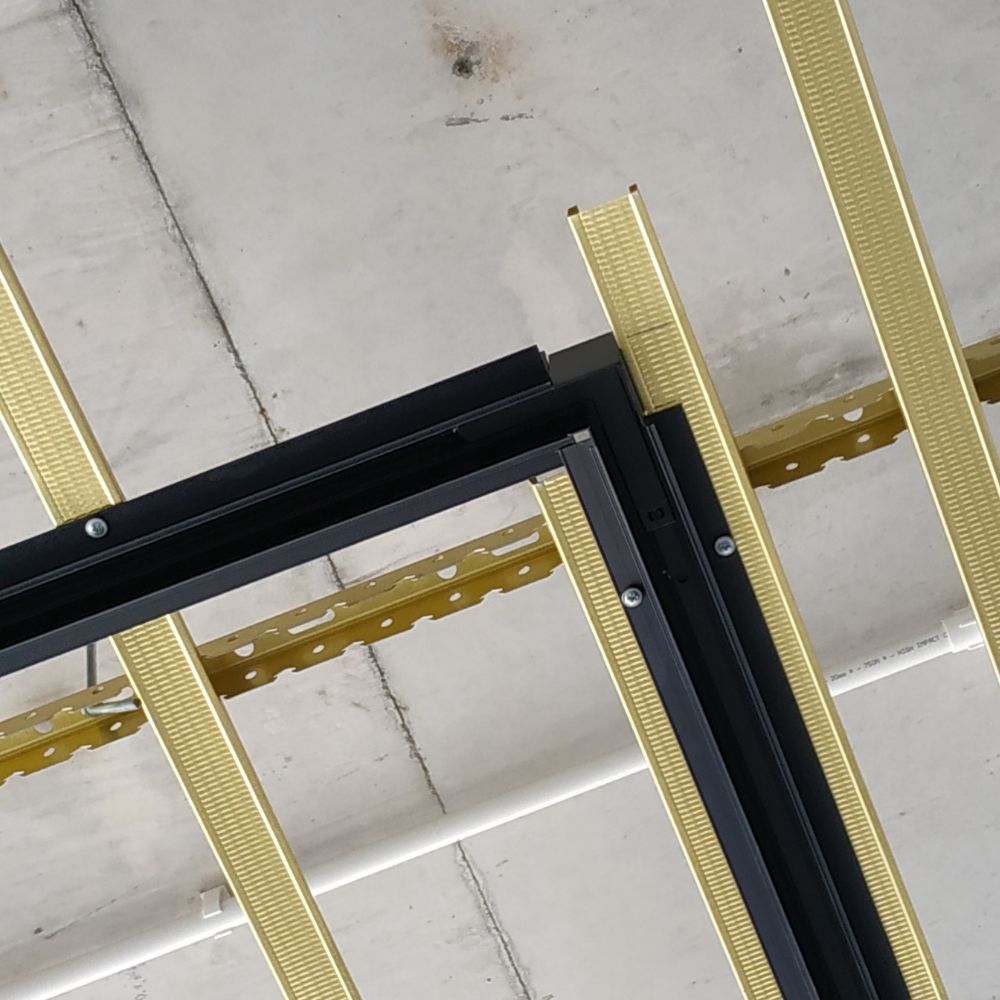 cách lắp đèn ray nam châm âm trần 1