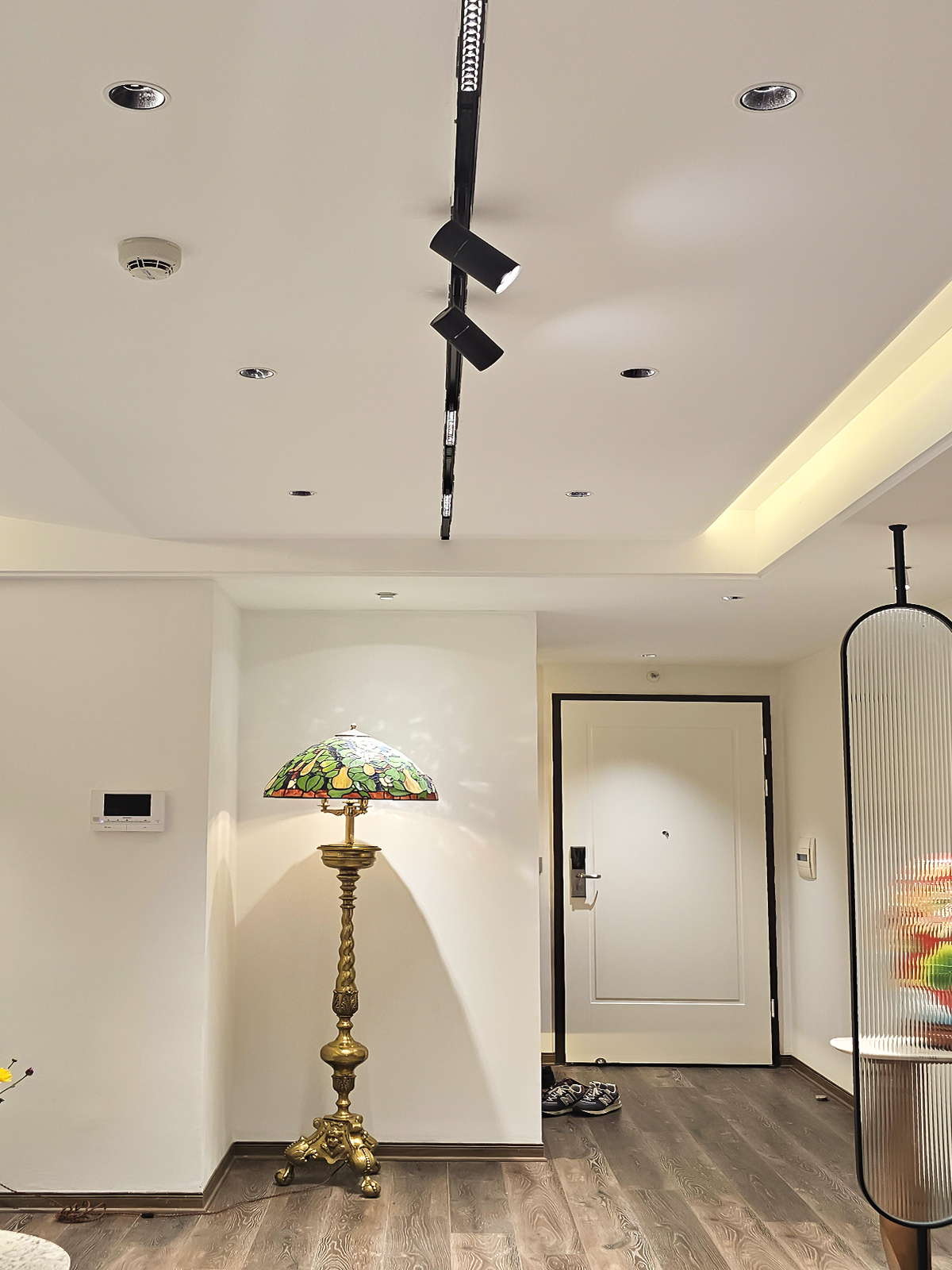 địa chỉ mua đèn ray nam châm tại Hải Dương 6
