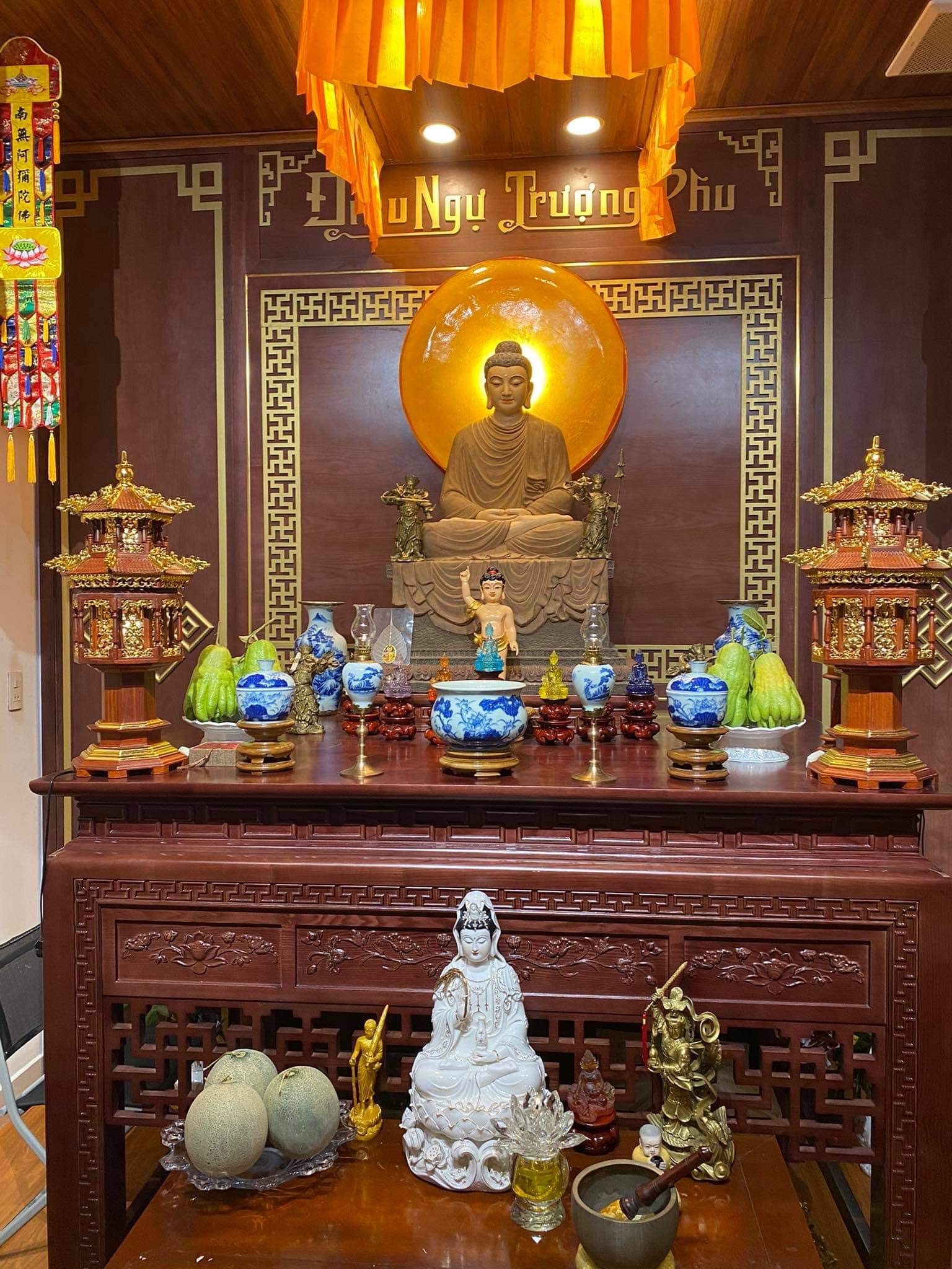 đèn spotlight ban thờ 4